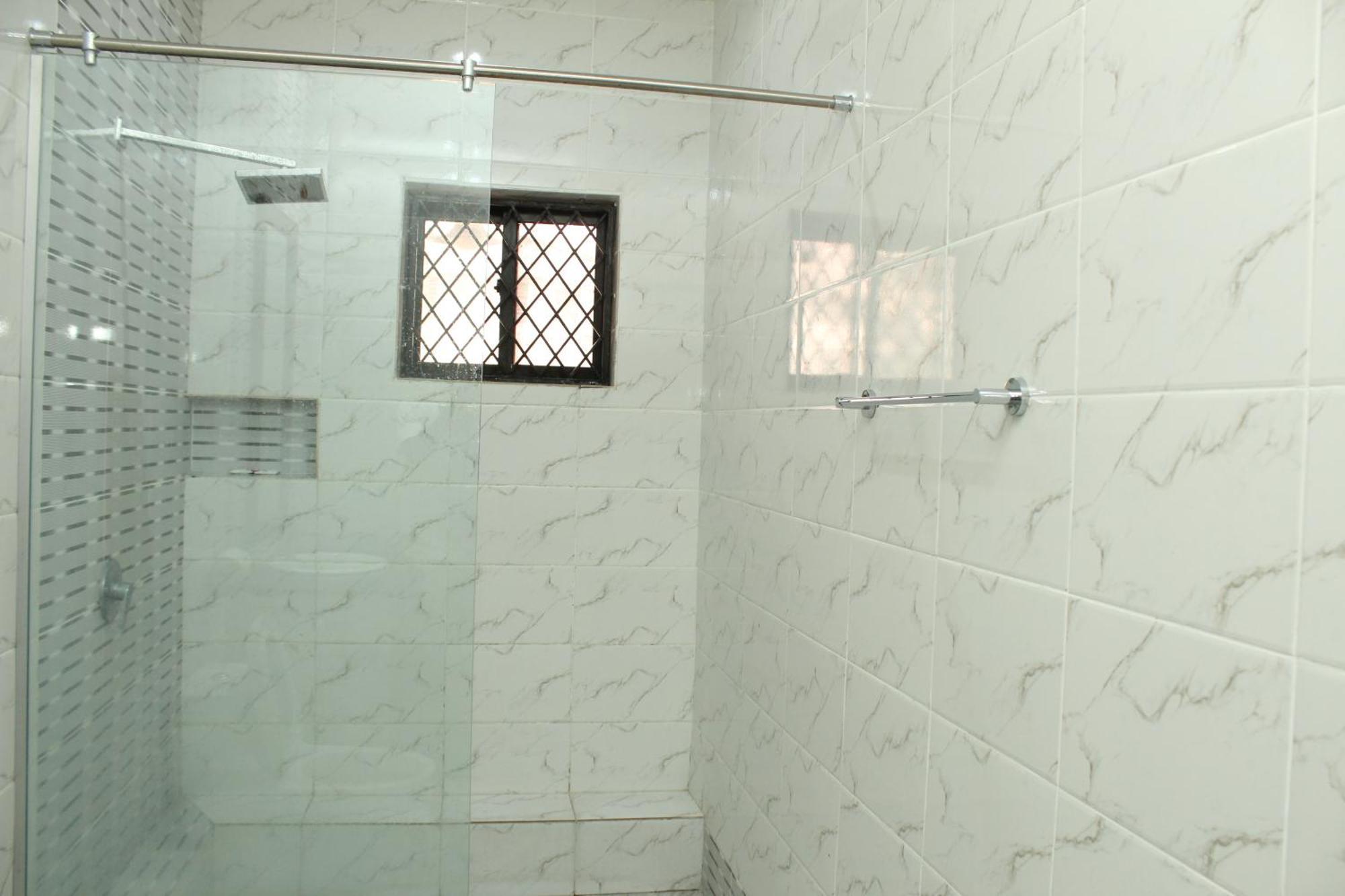 Regency Park Hotel Mombasa Exterior foto