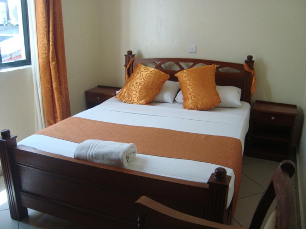 Regency Park Hotel Mombasa Zimmer foto