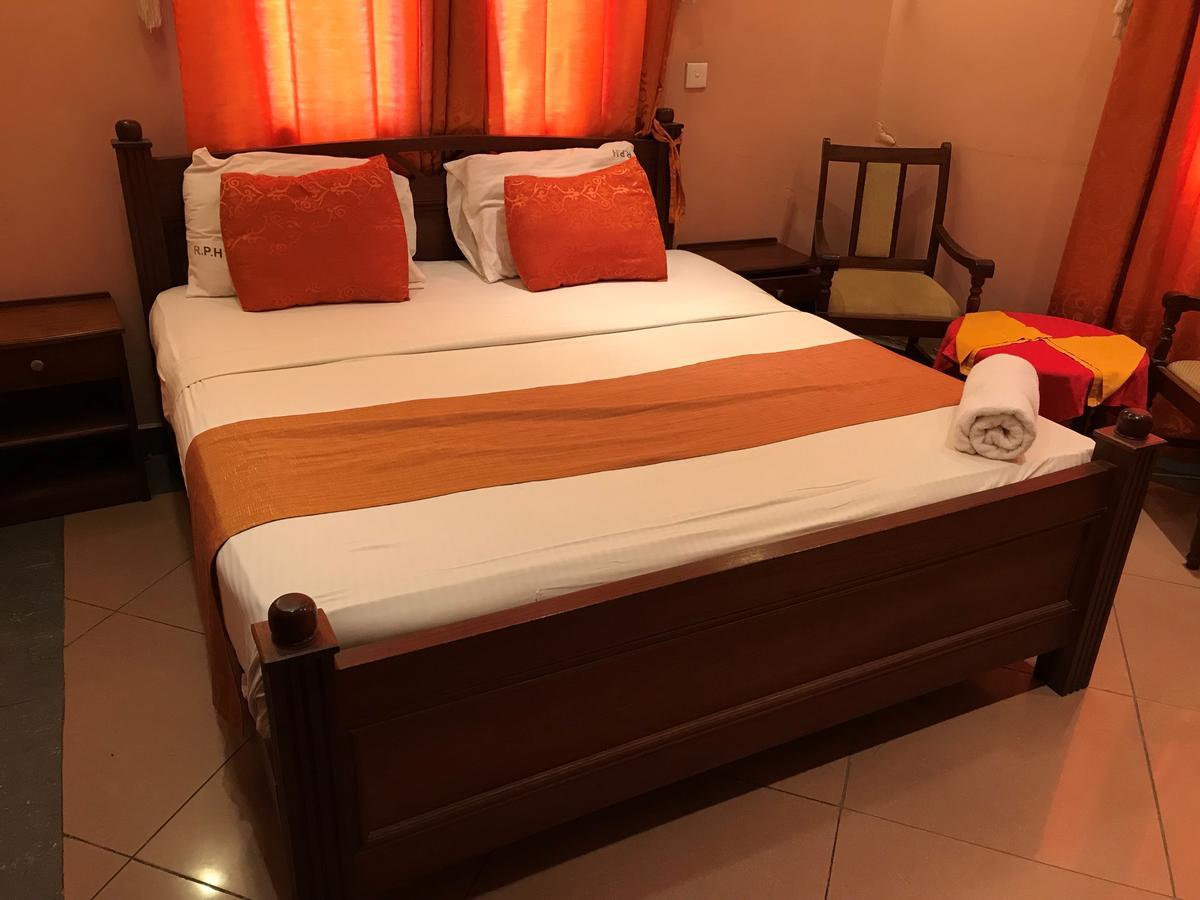 Regency Park Hotel Mombasa Exterior foto