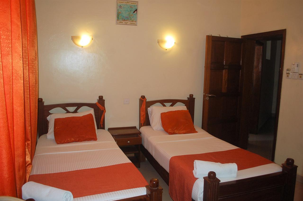Regency Park Hotel Mombasa Exterior foto