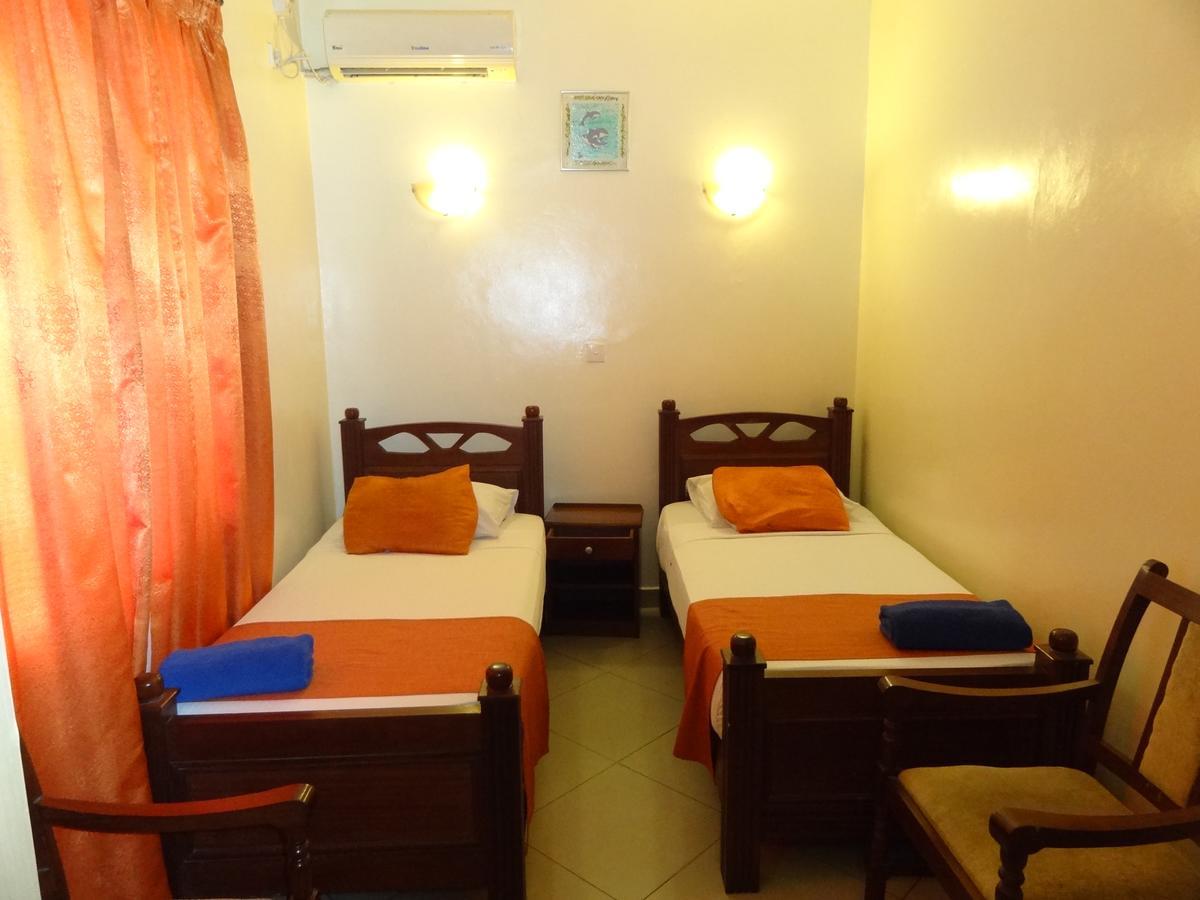 Regency Park Hotel Mombasa Exterior foto
